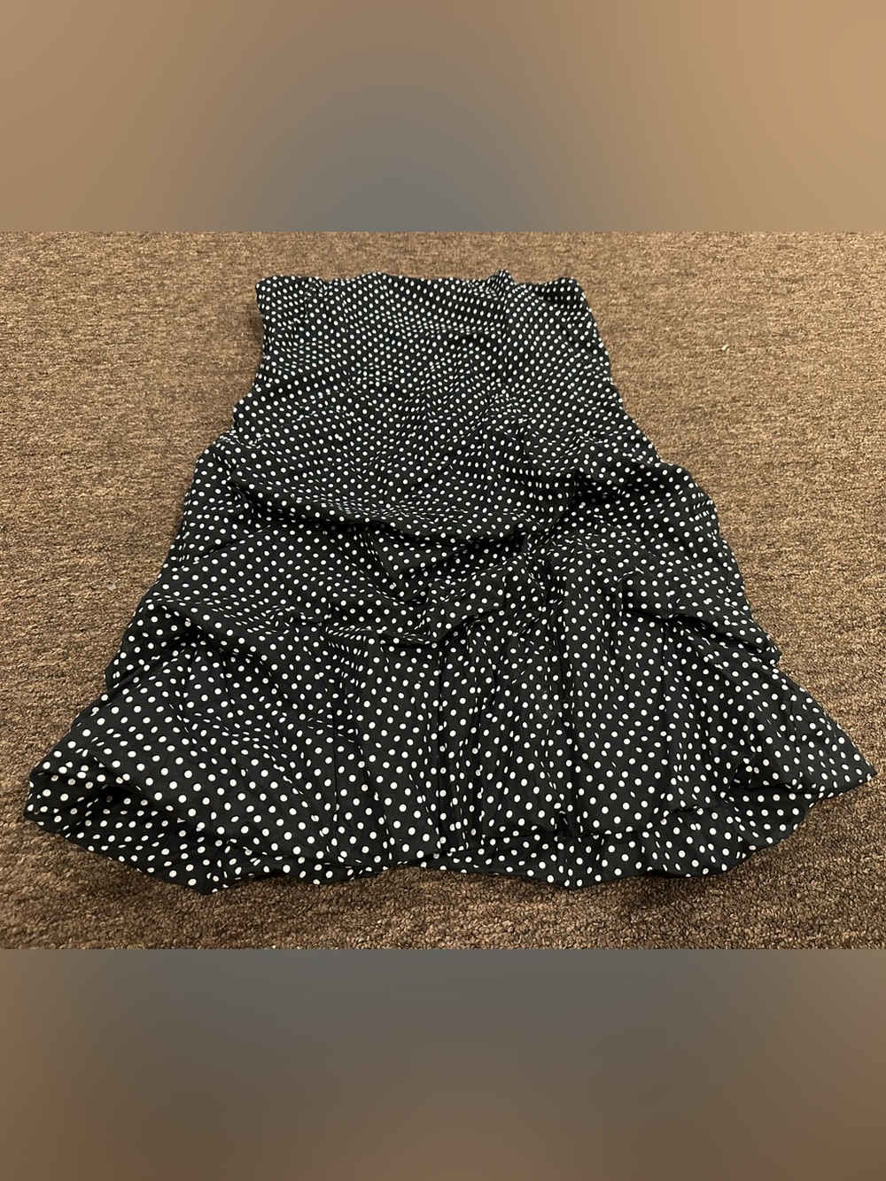 EUC Wishes Junior Lady 11 Classic Black Polka Dot strapless open shoulder dress